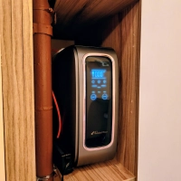 Filtr wody TBros instalacja w szafce